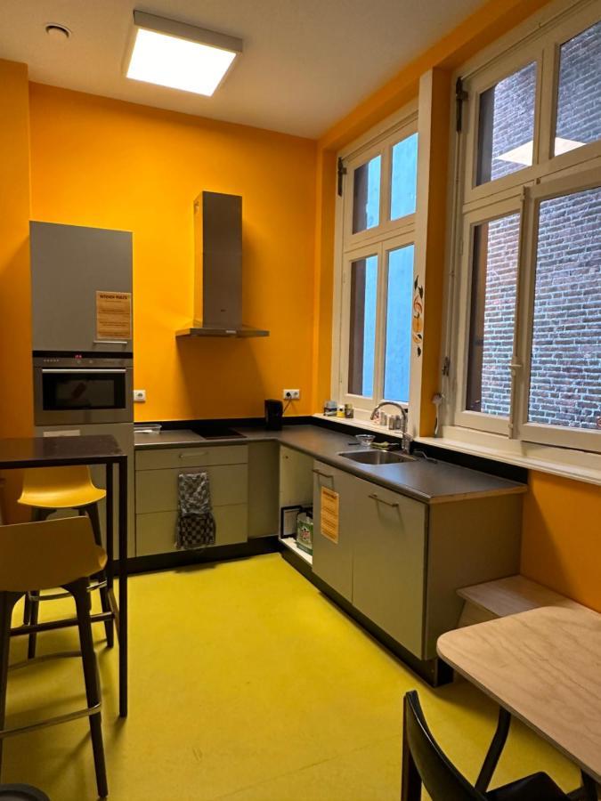 Hostel & Bar De Basis Τσβόλε Εξωτερικό φωτογραφία