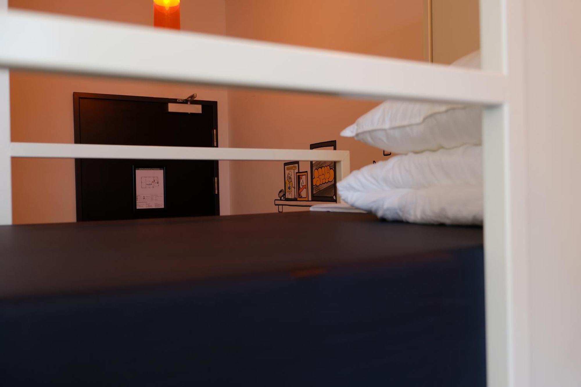 Hostel & Bar De Basis Τσβόλε Εξωτερικό φωτογραφία